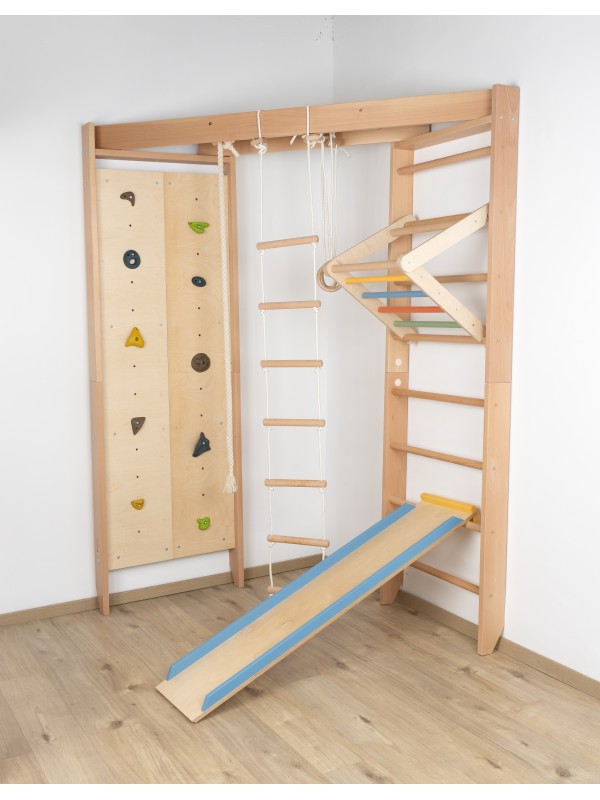 Eck-Kletterwand aus Massivholz – Ihr Familiensportbereich für Zuhause